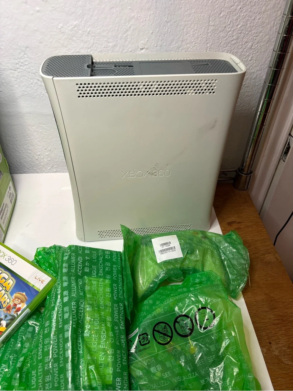360 Arcade Console Bundle in White with Games
